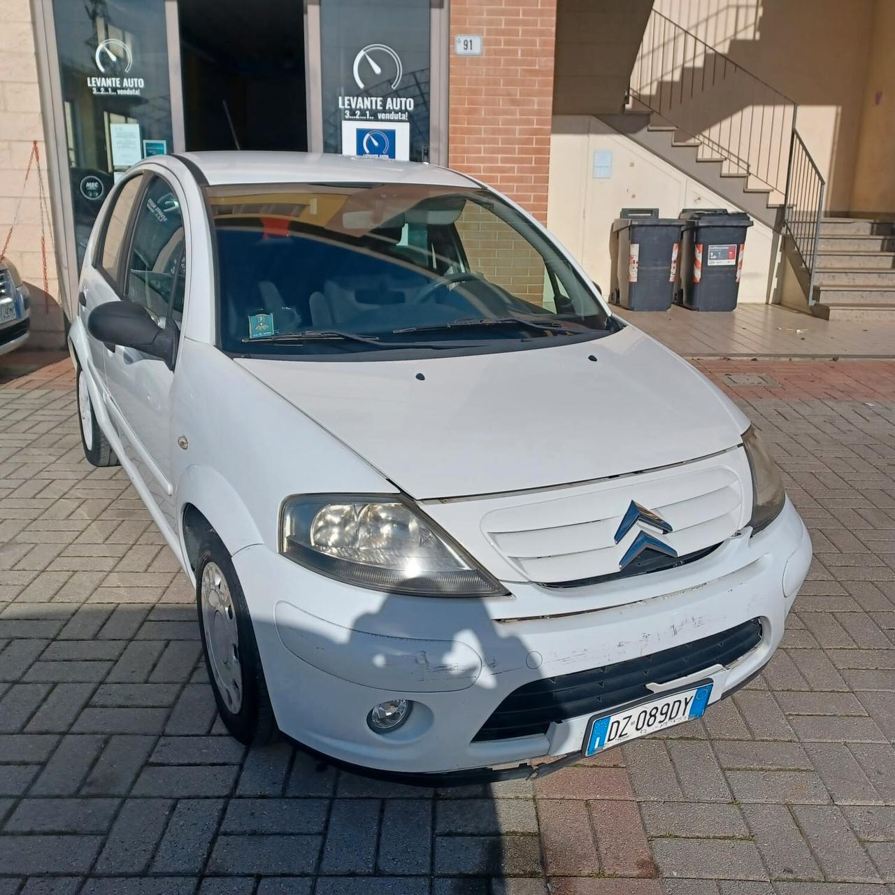 ECONOMICA C3 1..1 BENZINA/GPL DI FABBRICA