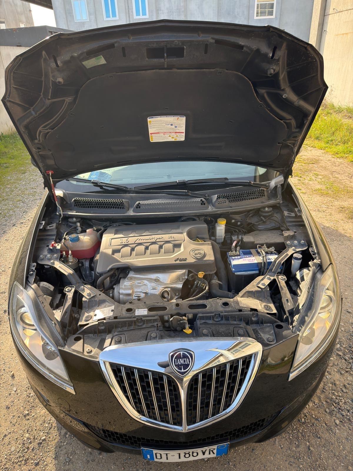 Lancia Delta 1.6 MJT DPF Platino