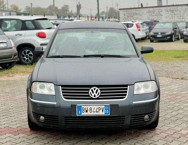 Volkswagen Passat 1.9 tdi Highline 130cv