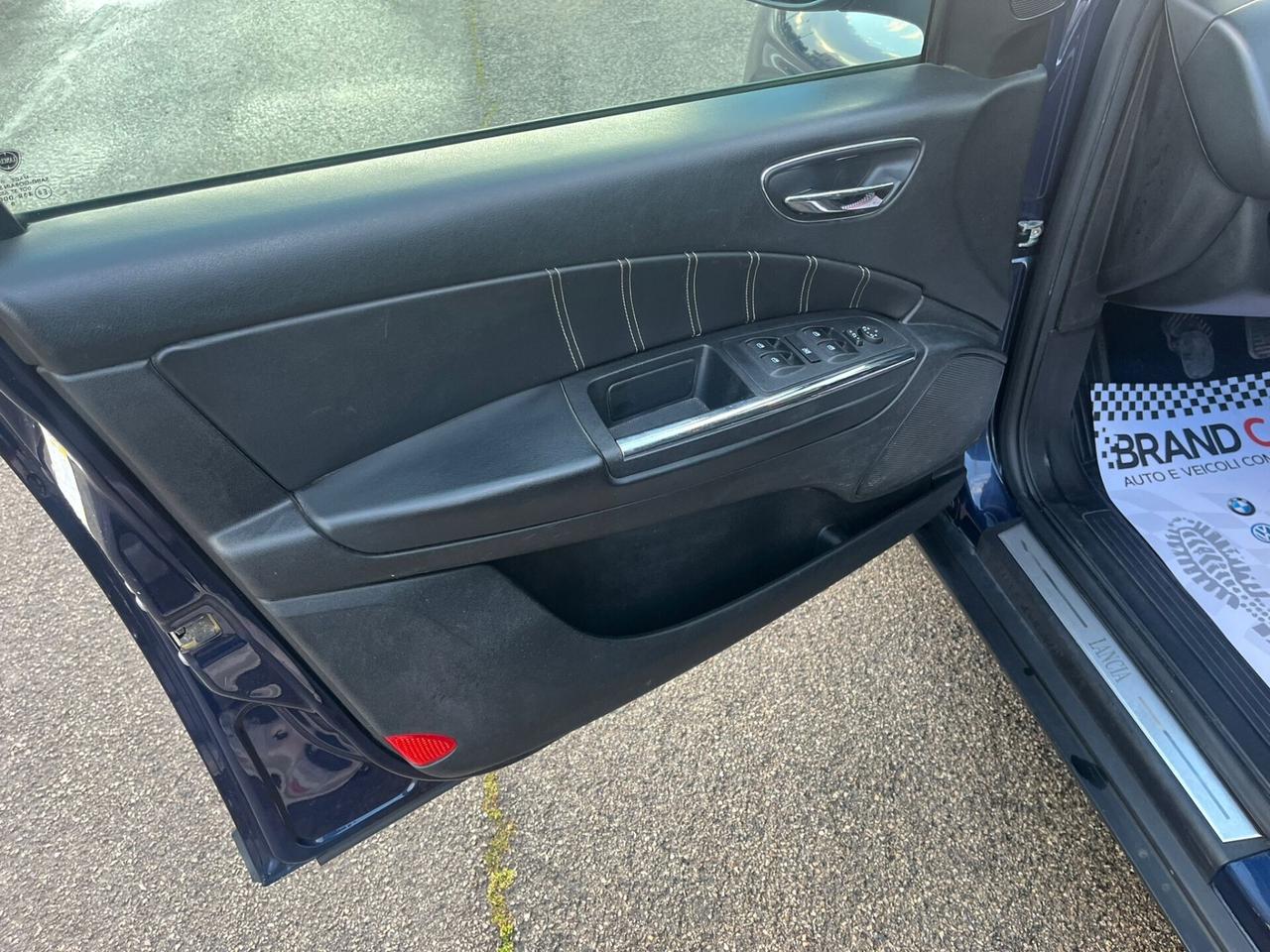 Lancia Delta 1.6 MJT Platino Unipro 2009