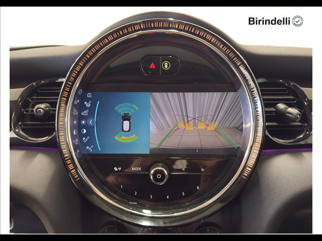 MINI Mini 4ª serie (F56) - Mini 1.5 Cooper Essential