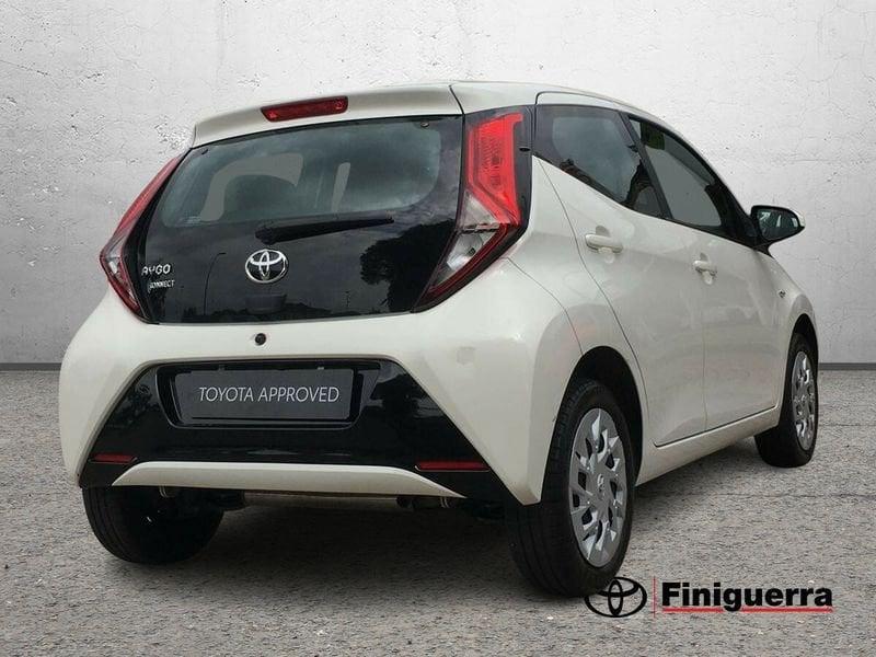 Toyota Aygo Connect 1.0 VVT-i 72 CV 5 porte x-play