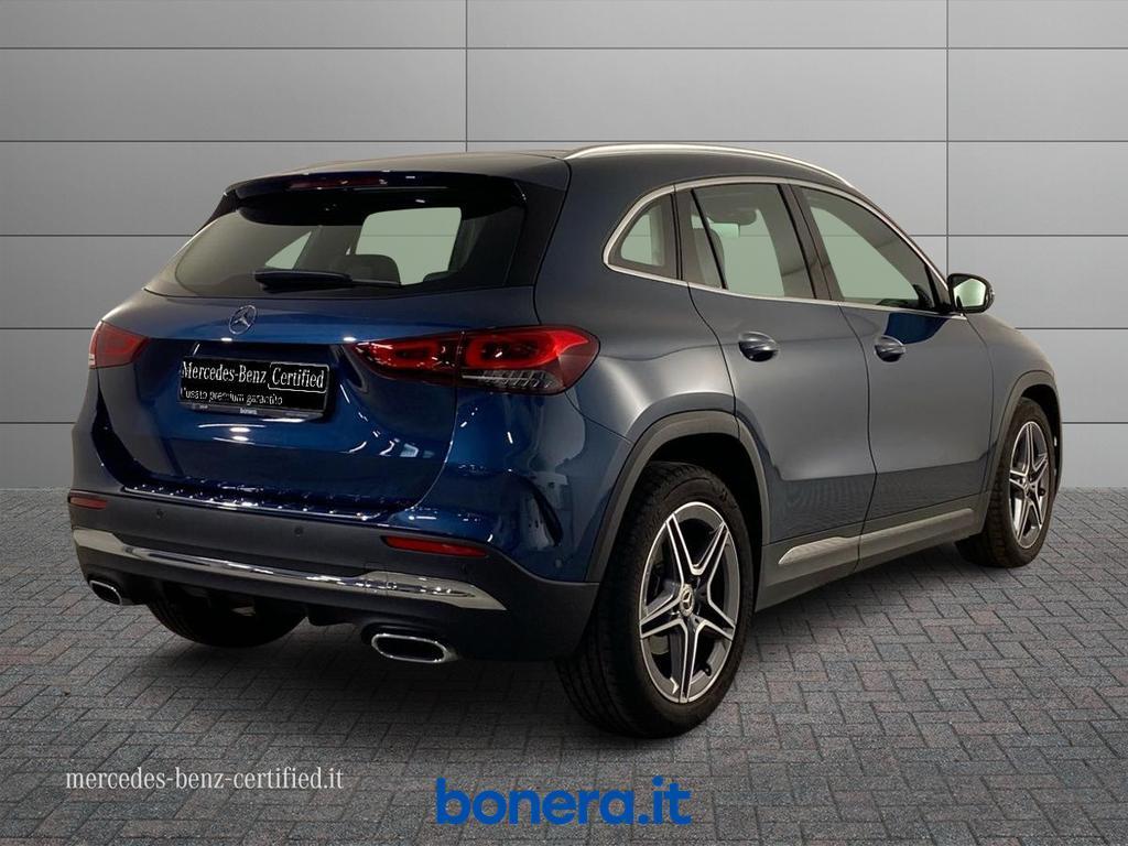Mercedes GLA 200 200 D Premium 8G-DCT