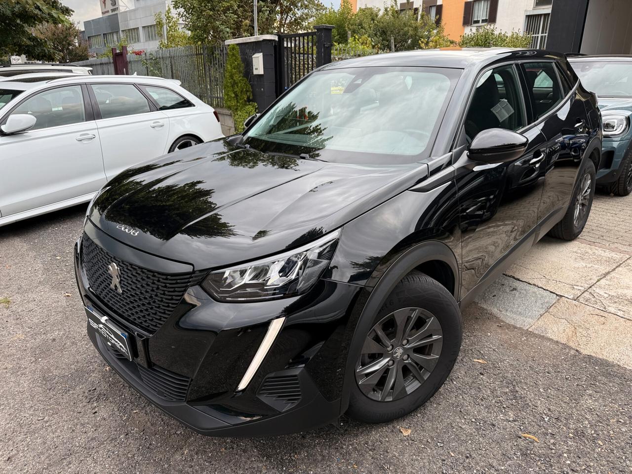 Peugeot 2008 PureTech 130 S&S EAT8 Allure