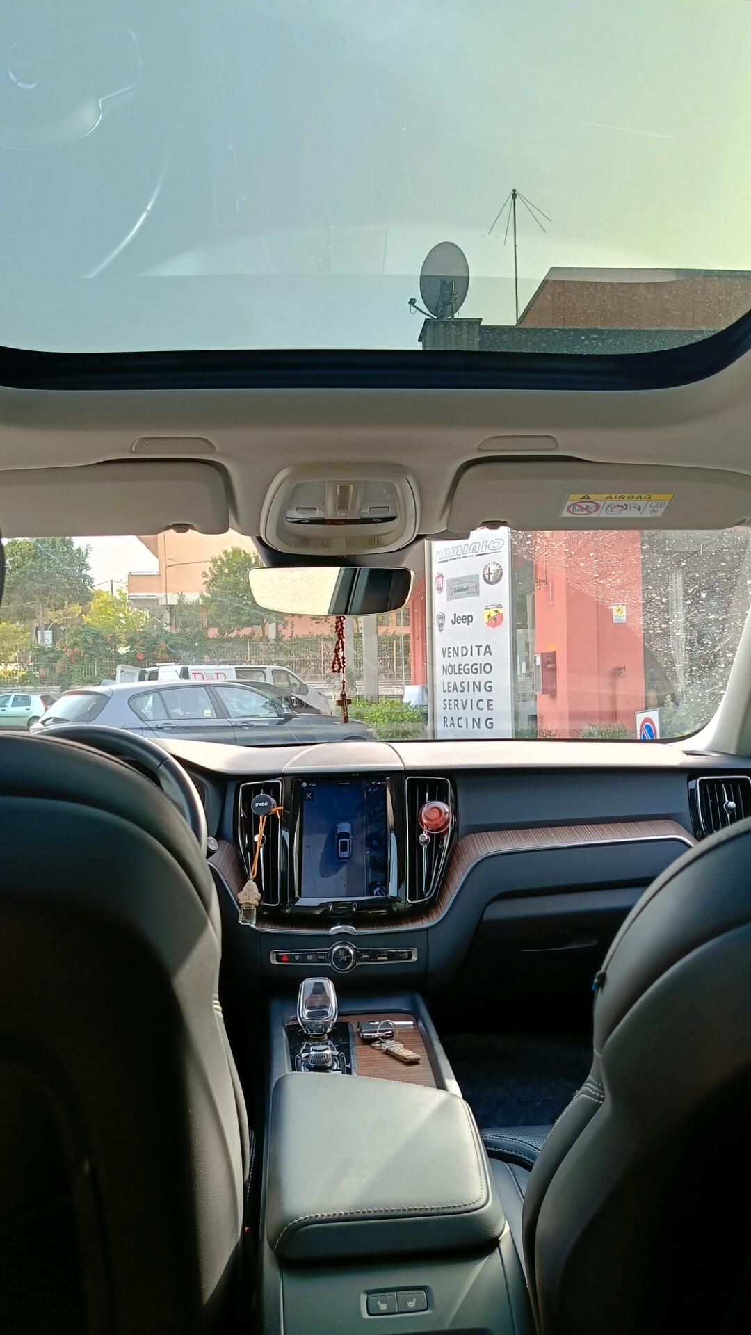 Volvo XC 60 XC60 B4 (d) AWD automatico Business