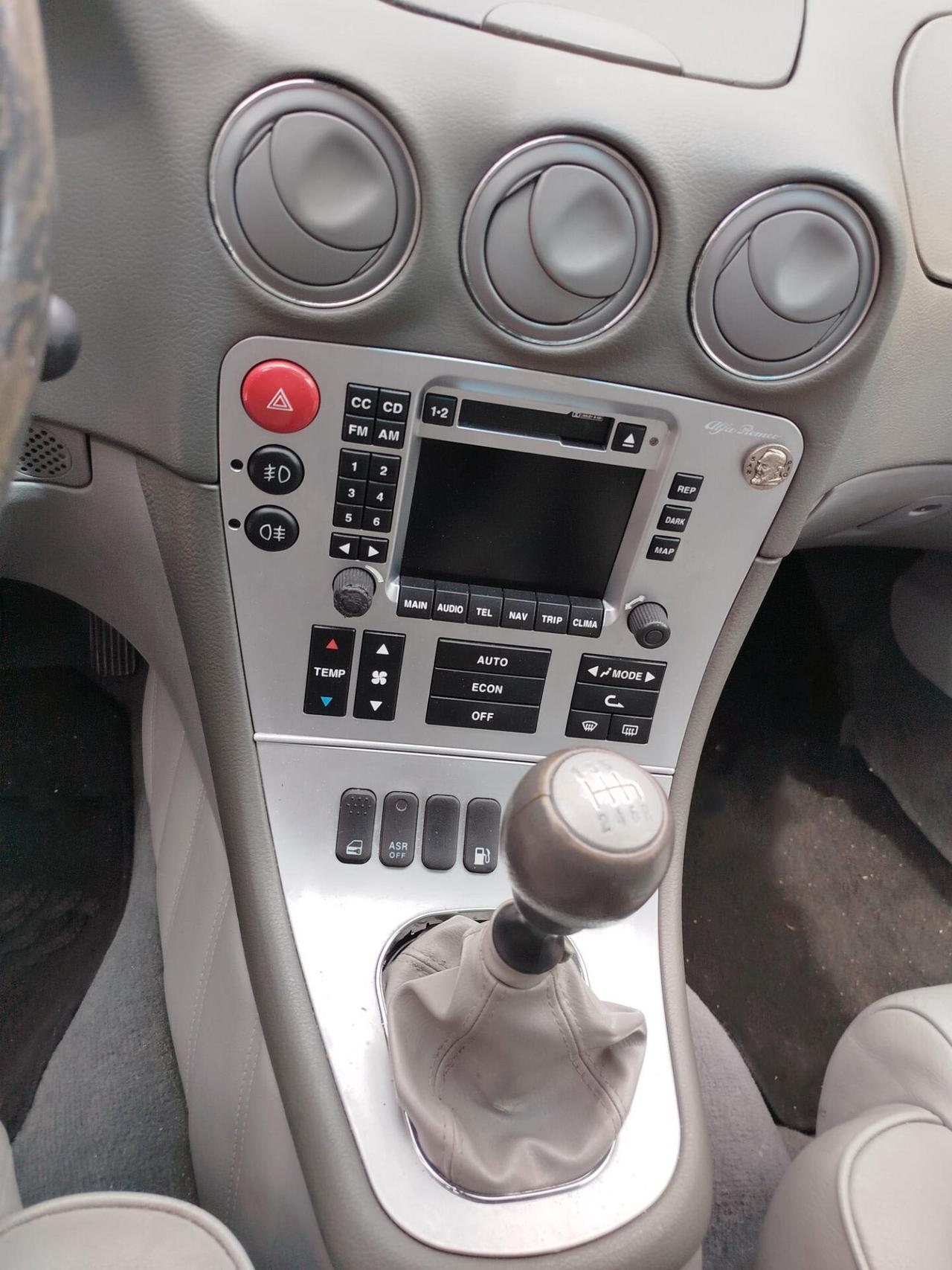 Alfa Romeo 166 2.4 JTD cat Distinctive