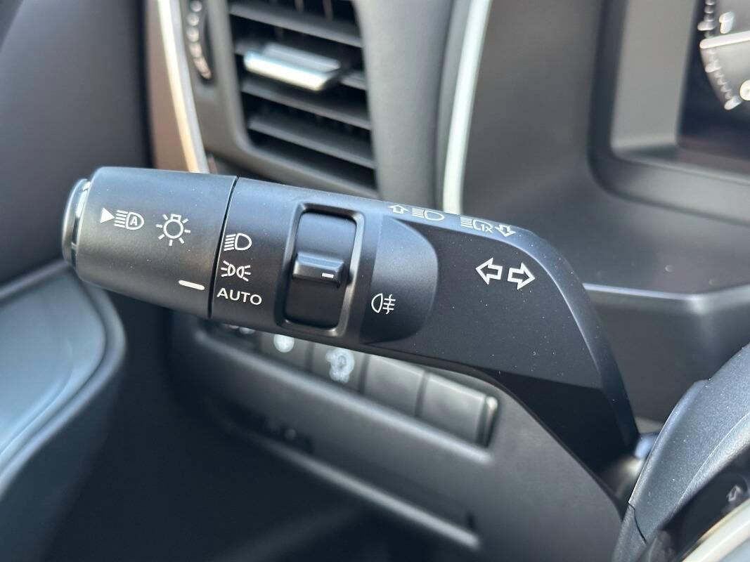 Nissan Qashqai KM0 1.3 mhev N-Connecta 2wd 158cv AUTOM TELECAM