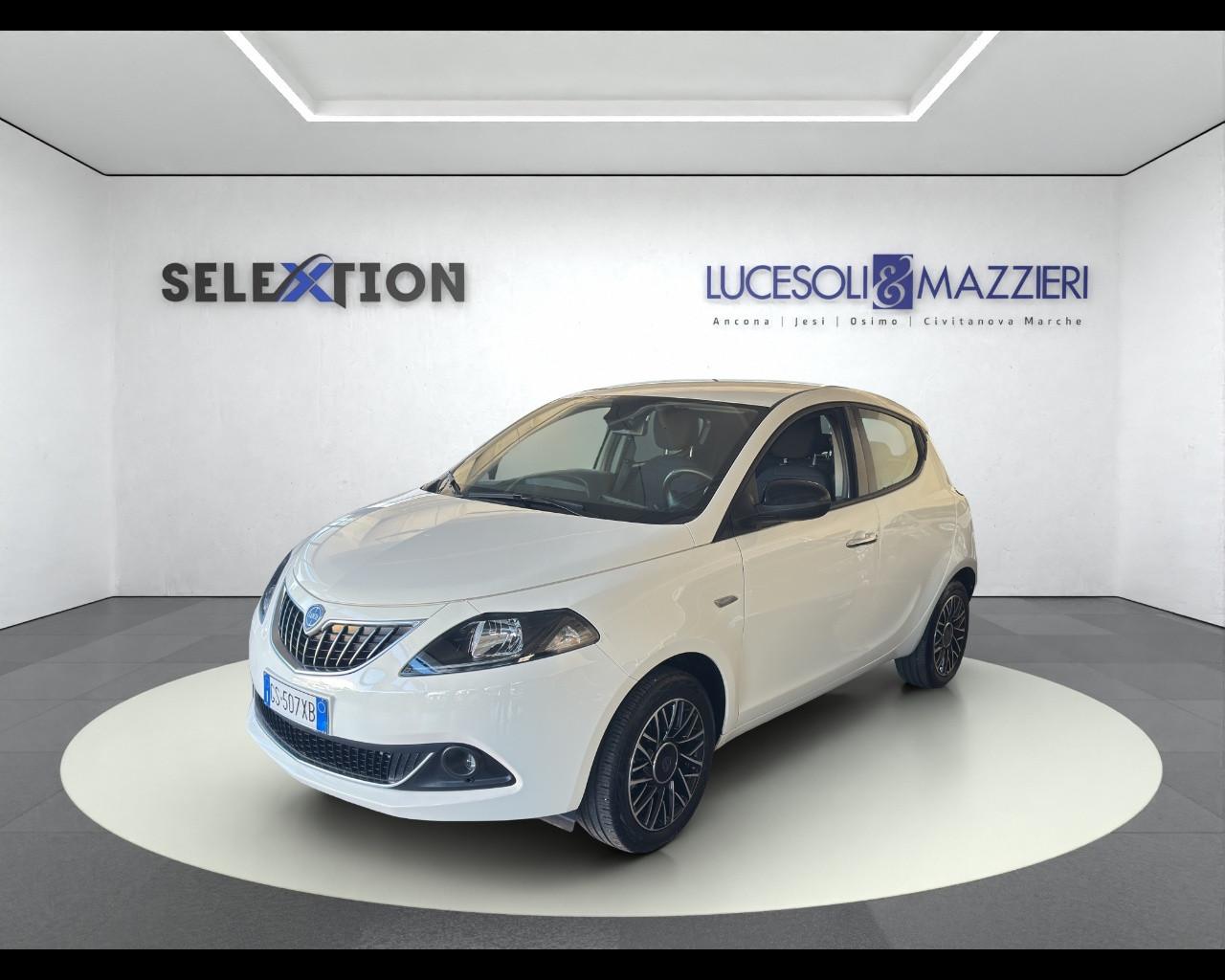 LANCIA Ypsilon 3ª serie - Ypsilon 1.0 FireFly 5 porte S&S Hybrid Platino
