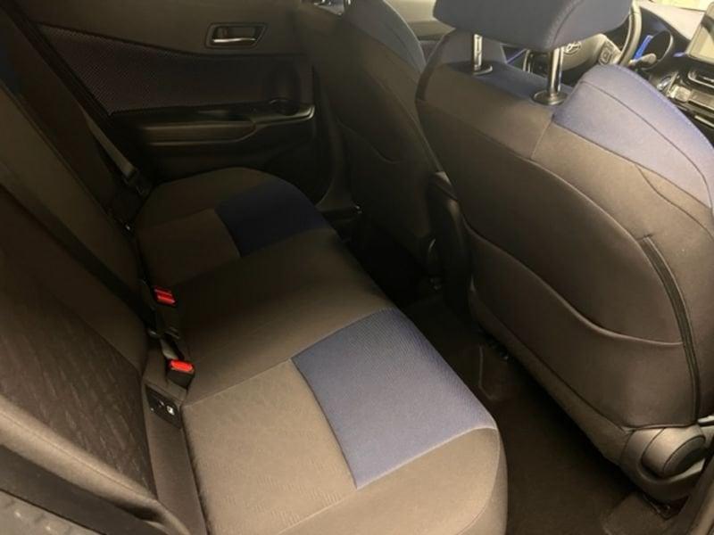 Toyota C-HR C-HR 1.8 Hybrid E-CVT Style