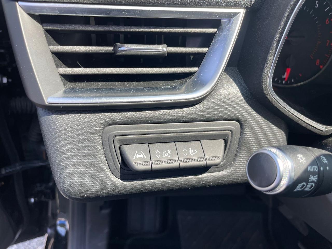 Renault Clio 1.0 TCe 100 Zen #5670