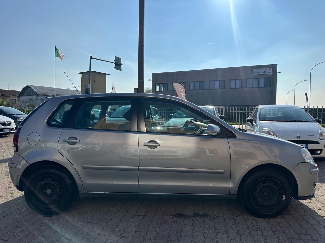 Volkswagen Polo 1.4/80CV 16V 5p. Comfort. BiFuel G