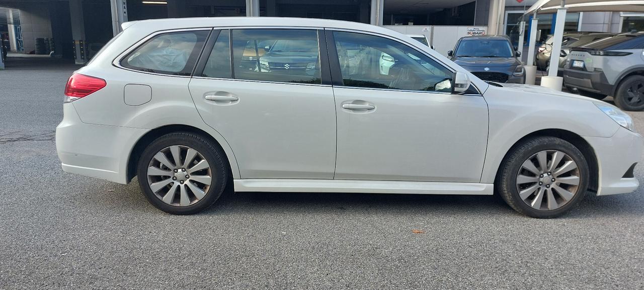 Subaru Legacy 2.0D SW Trend