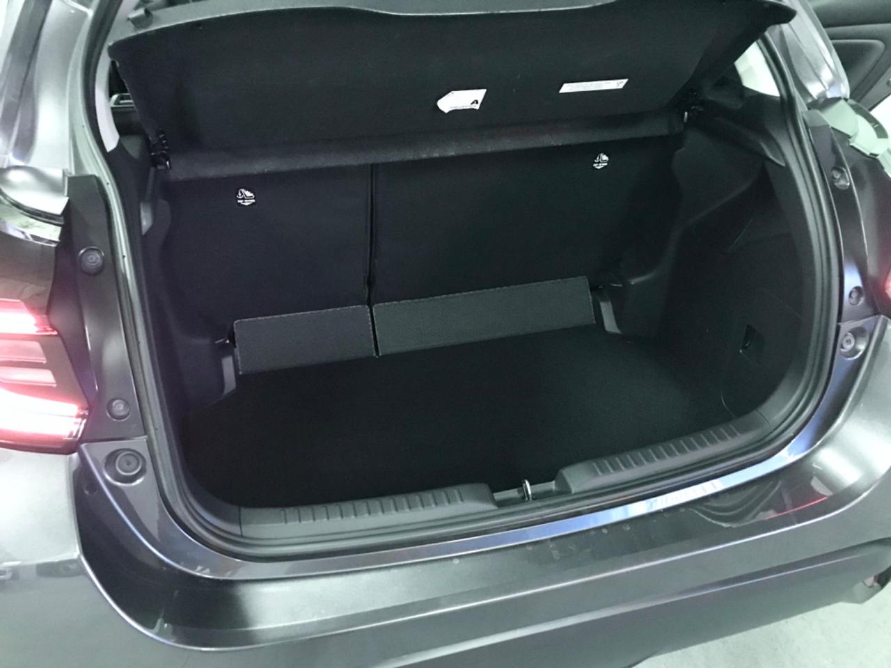 Toyota Yaris 1.5 Hybrid 5 porte Trend