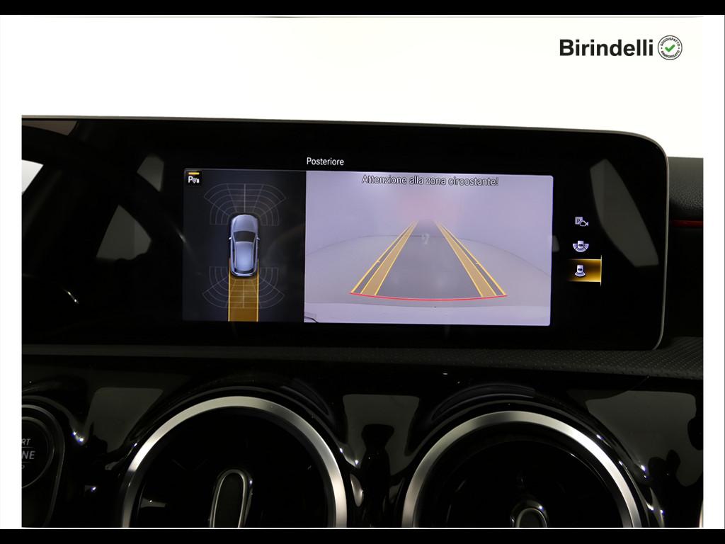 Mercedes-Benz Classe A (W177) - A 180 d Automatic Premium