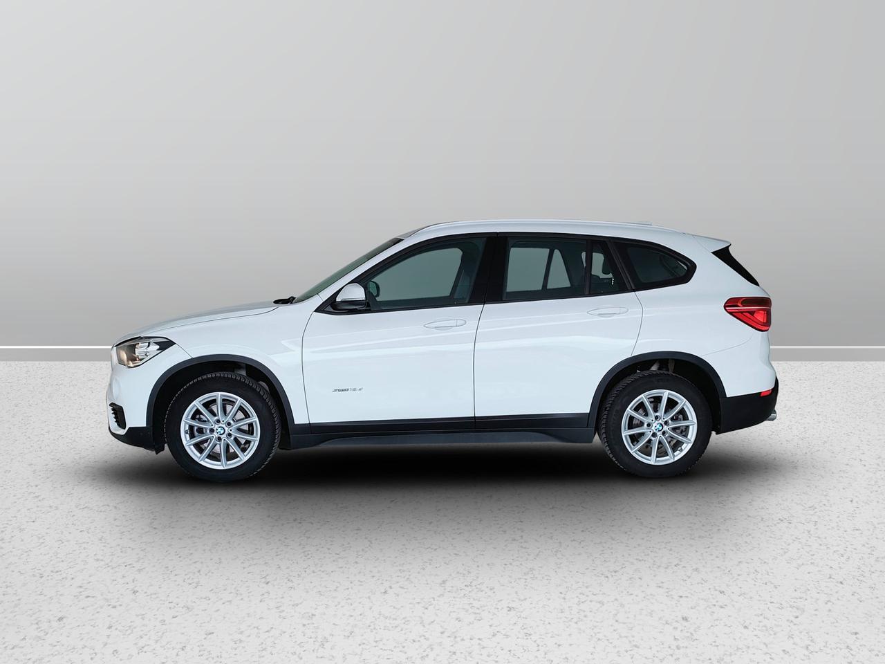 BMW X1 F48 - X1 sdrive18d Advantage