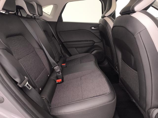 RENAULT Captur 1.6 E-Tech hybrid Techno Fast Track 145cv auto