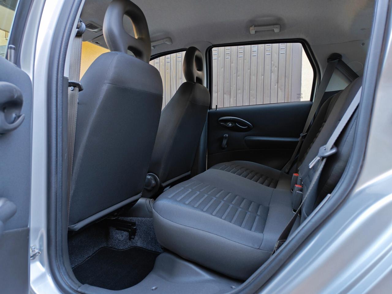 Fiat Punto 1.2 BENZINA 60cv / 30.630km / Unipro