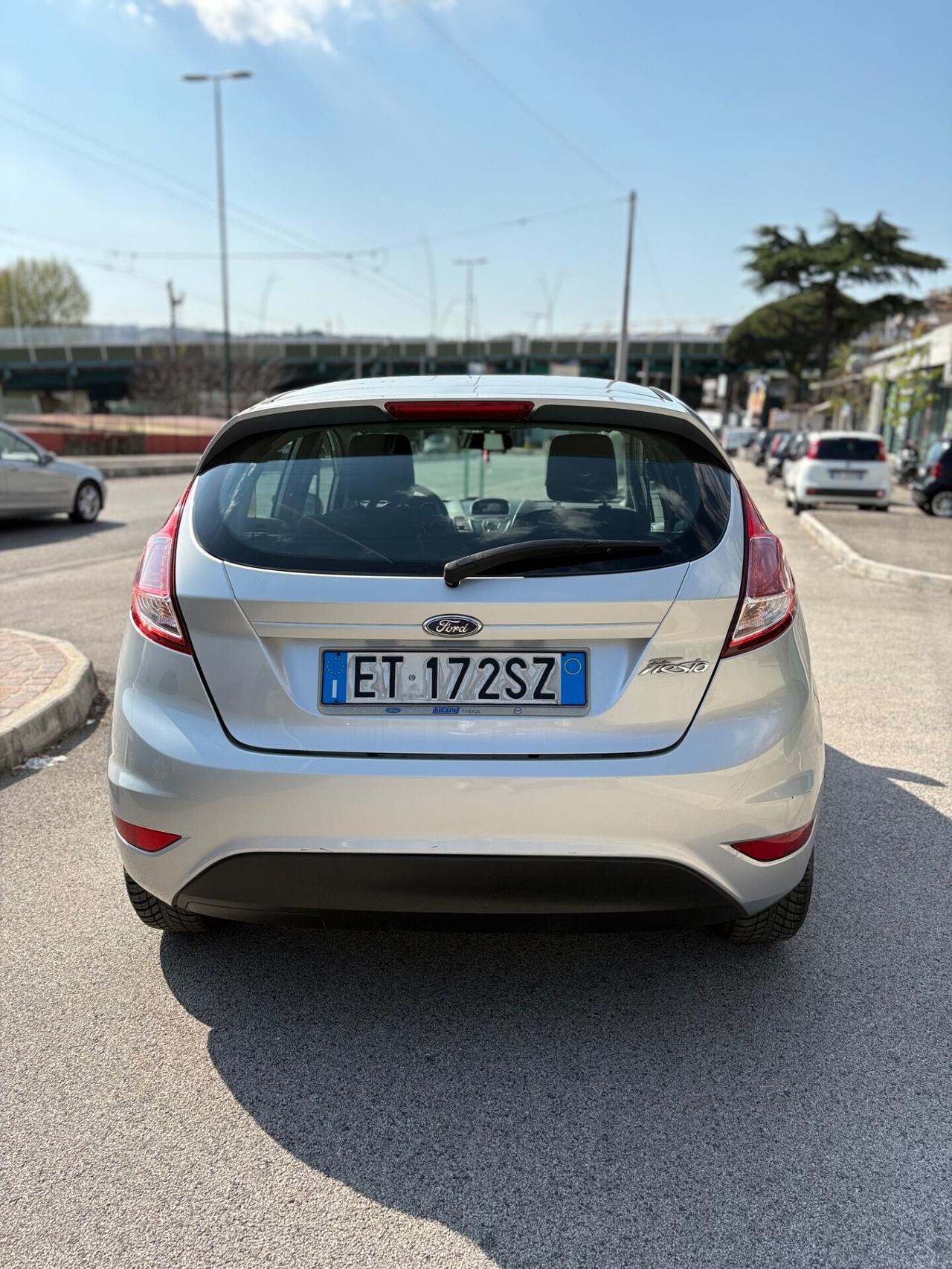 Ford Fiesta Benzina 2014