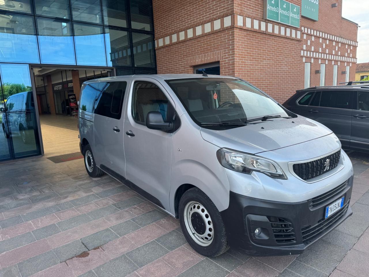 Peugeot Expert BlueHDi 150 S&S PC-TN Combi Compact