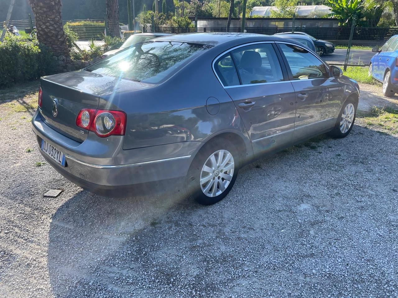 Volkswagen Passat 1.9 TDI/105CV Comfortline