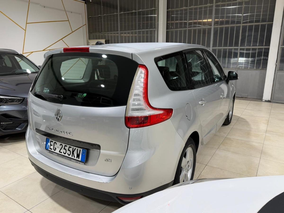 RENAULT - Scénic X-Mod - 1.5 dCi 110CV Dynamique