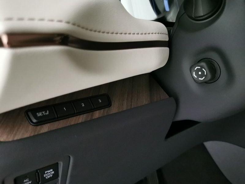 Lexus UX LMPV LM 3.5H 4WD 4P LUXURY S MY24