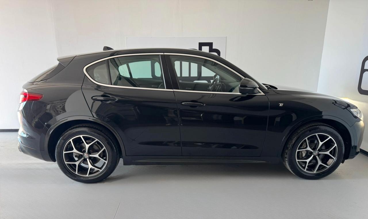 Alfa Romeo Stelvio 2.2 Turbodiesel 210 CV AT8 Q4 Ti
