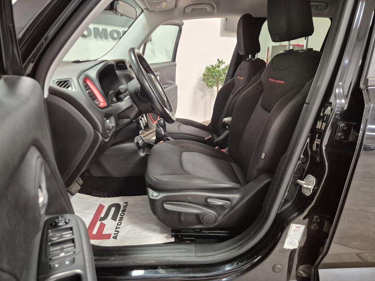 Jeep Renegade 2.0 Mjt 170CV 4WD Active Drive Low Trailhawk