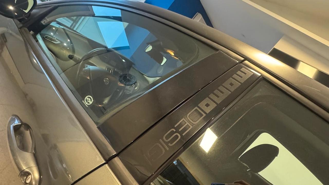 Lancia Ypsilon 1.2 69 CV 5 porte GPL Ecochic S Momodesign