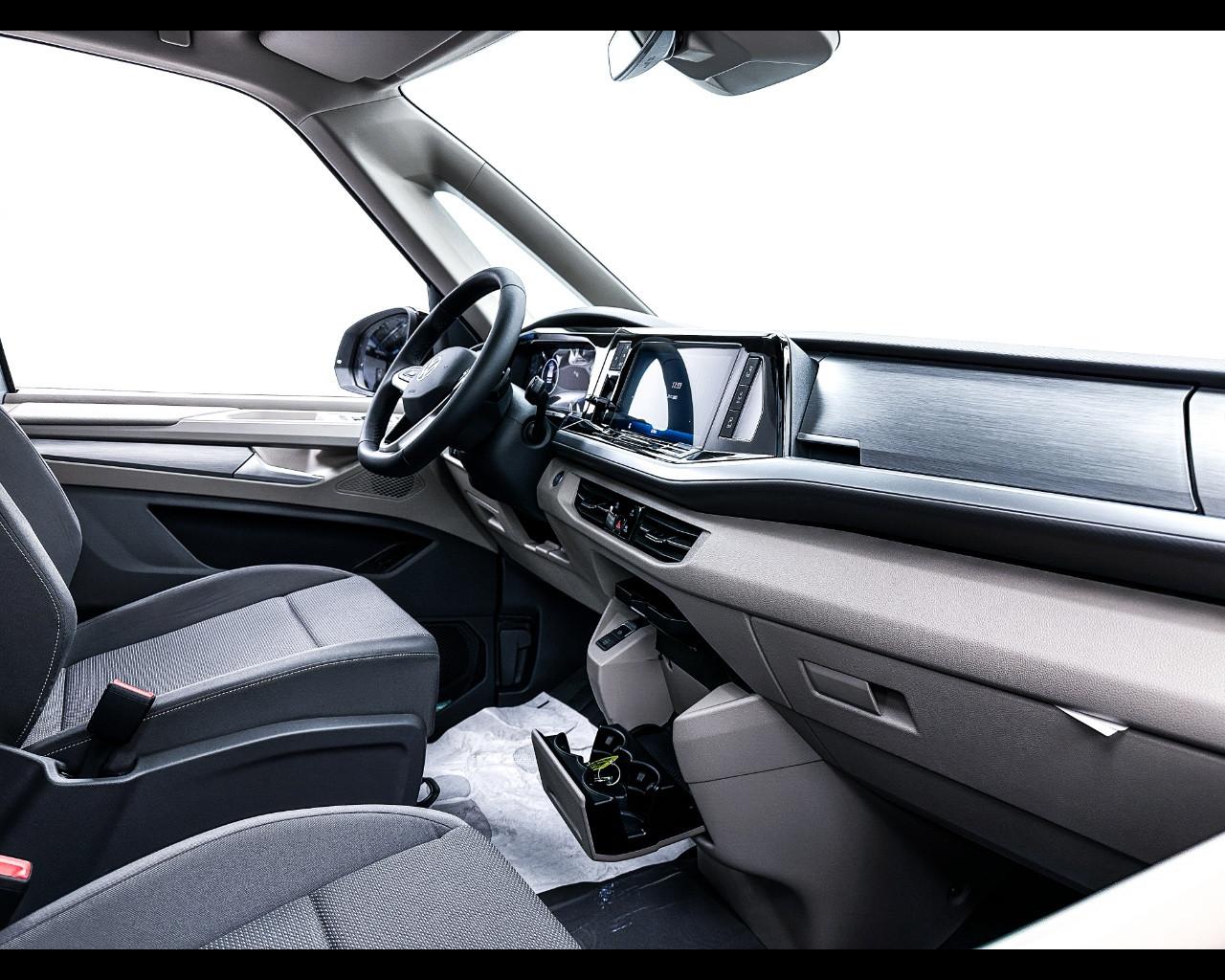 VOLKSWAGEN Multivan 7ª '21-> - Multivan 1.5 PHEV DSG 4Motion Life