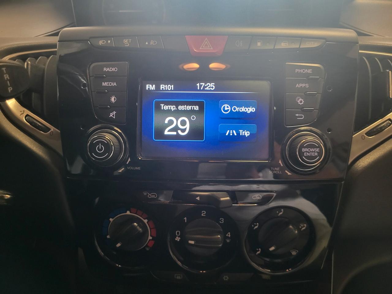 Lancia Ypsilon 1.2 69 CV 5 porte GPL Ecochic Gold