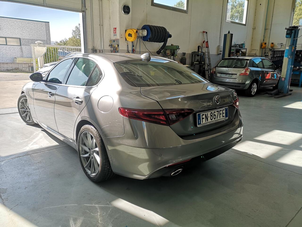 Alfa Romeo Giulia 2.2 Turbodiesel 150 CV AT8 Business