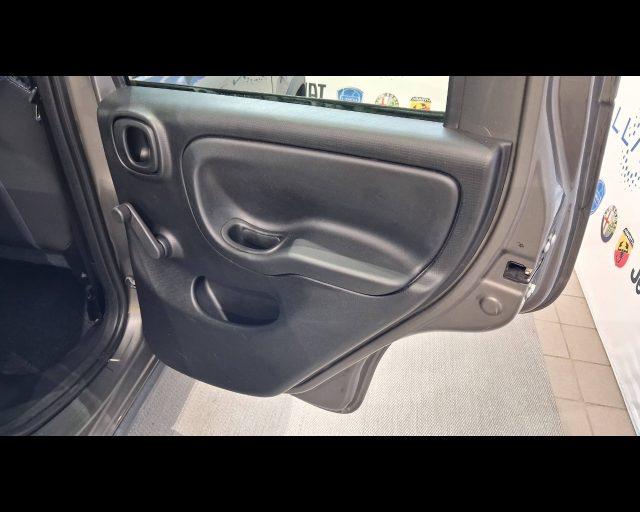 FIAT New Panda 1.0 firefly hybrid City Cross s&s 70cv