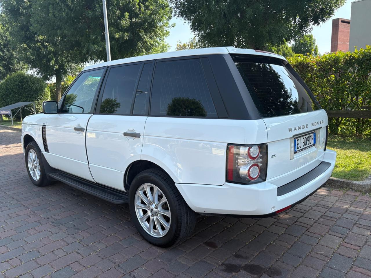 Land Rover Range 4.4 TDV8 Autobiography