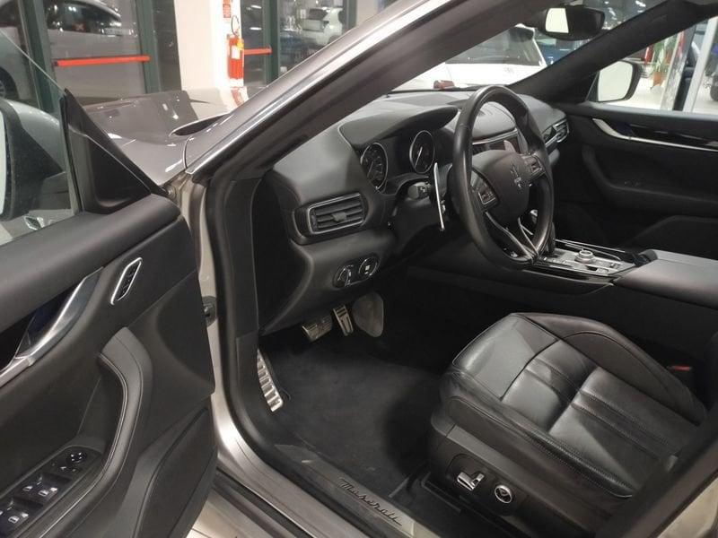 Maserati Levante 3.0 V6 AWD Gransport 350 CV