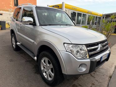 Mitsubishi Pajero 3.2 DI-D 160Cv Manuale