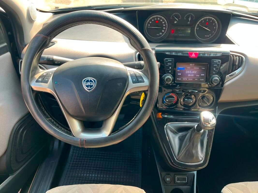 Lancia Ypsilon 0.9 t.air Silver s&s 85cv dfn