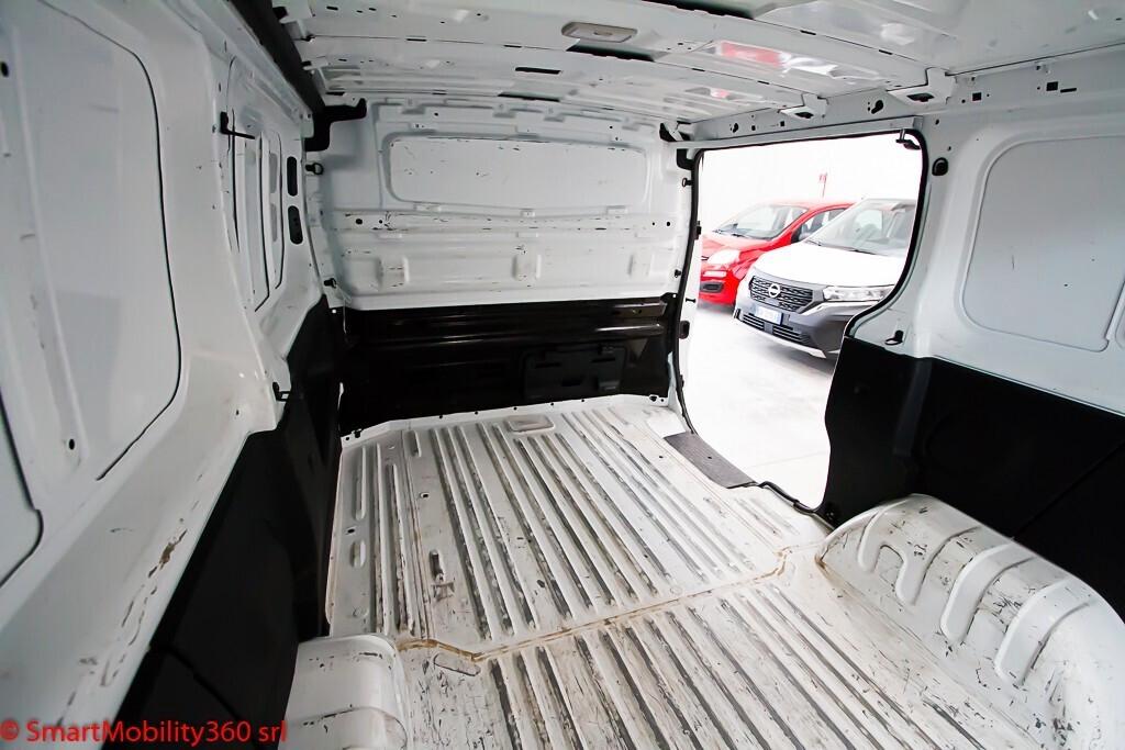 NISSAN - primastar van 27 2.0 dci 110cv S&S L1H1 Acenta
