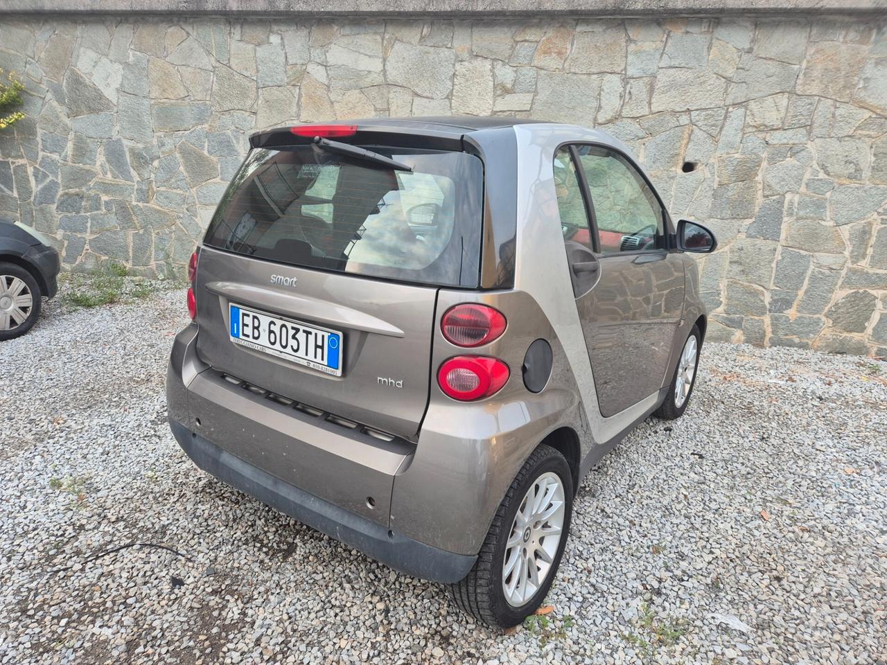 Smart ForTwo 1000 52 kW coupé pure 2010 1.0 mhd