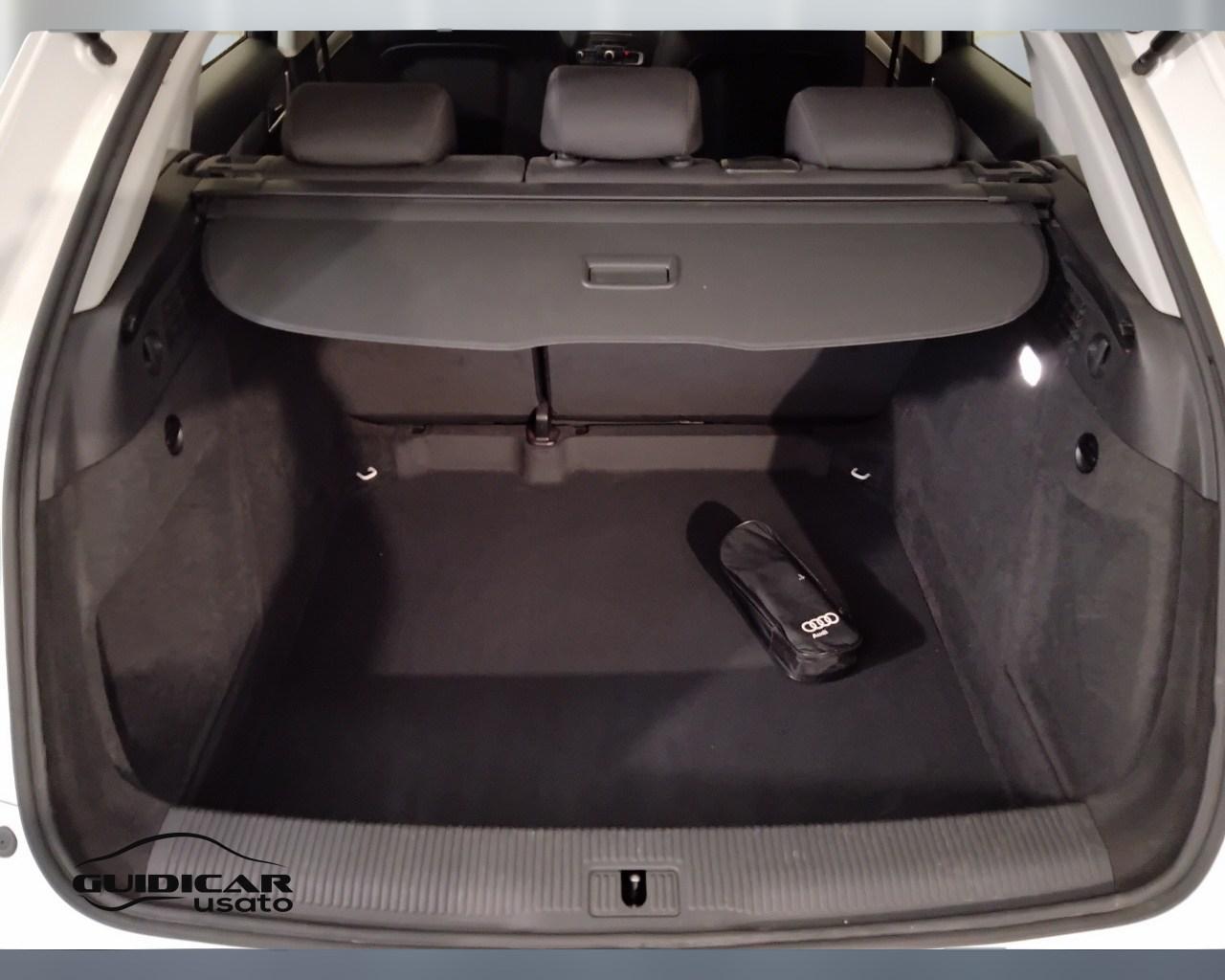 AUDI Q3 I 2015 - Q3 2.0 tdi Business 120cv s-tronic