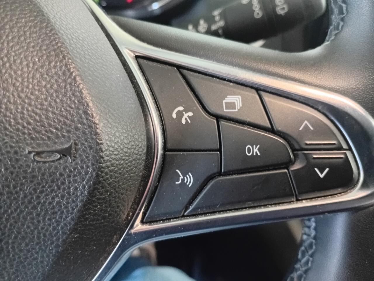Renault Captur TCe 100 CV GPL FAP Intens