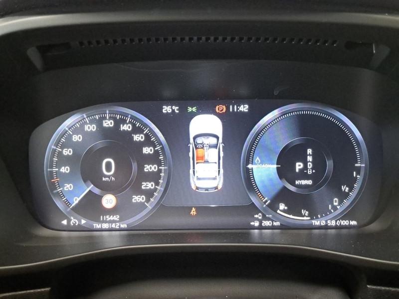 VOLVO XC40 T5 Plug-in Hybrid Recharge Inscription Expression
