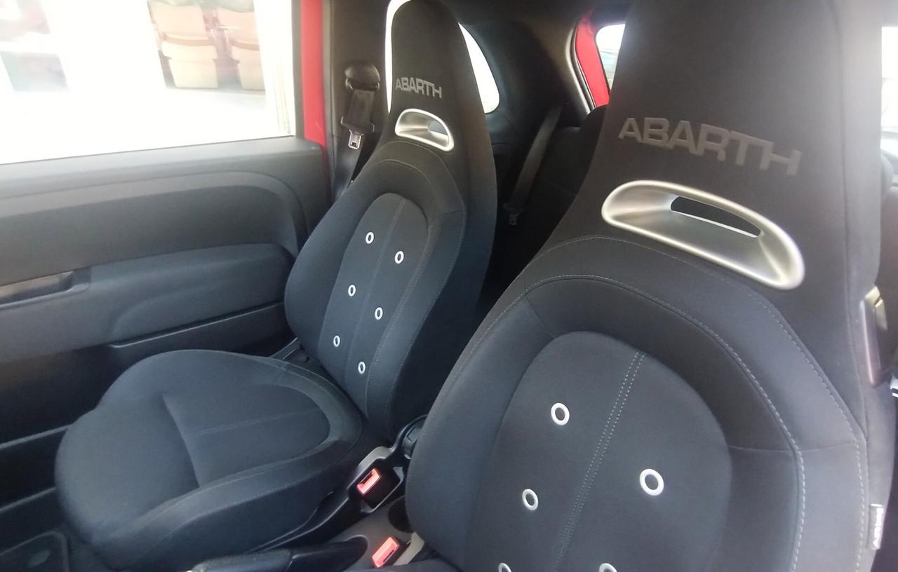 Abarth 595 1.4 Turbo T-Jet 160 CV Pista