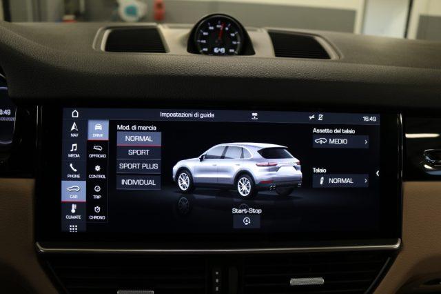 PORSCHE Cayenne 3.0 V6