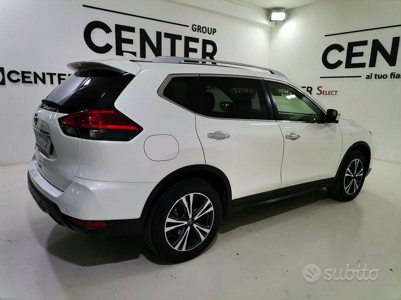 Nissan X-Trail dCi 150 2WD N-Connecta