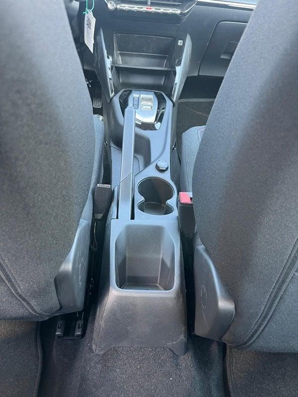 Peugeot 208 208 Hybrid 100 e-DCS6 Style