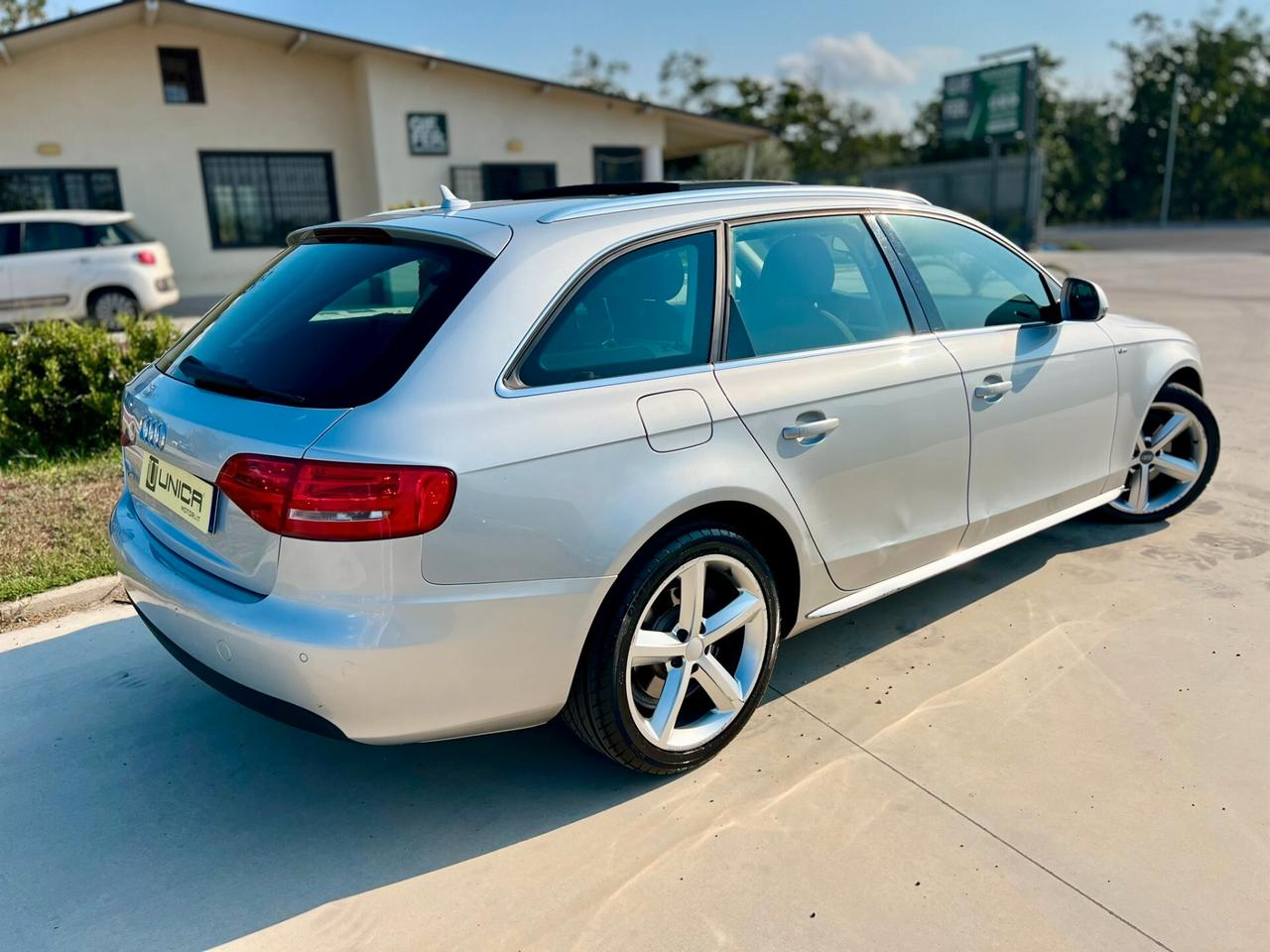 Audi A4 AVANT 2.0 TDI 143CV S-LINE TETTO MANUALE