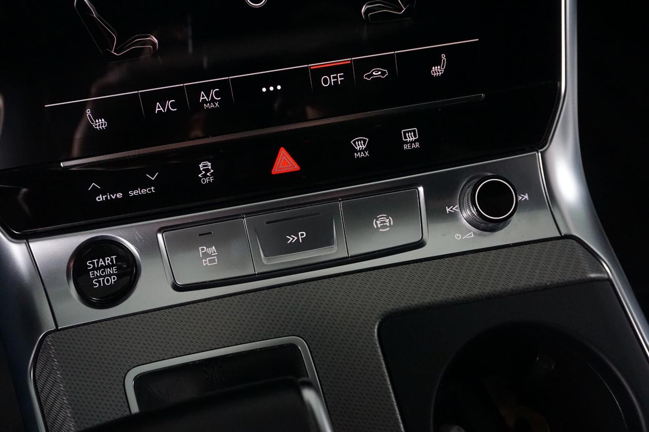 Audi A6 Avant 40 2.0 TDI quattro ultra S tronic Line