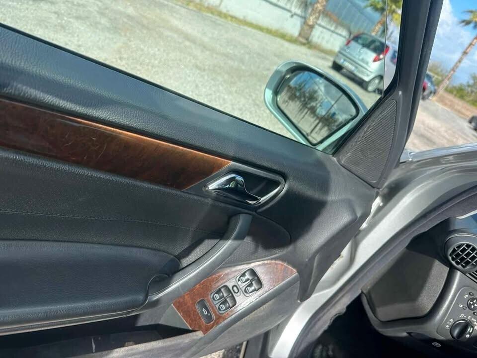 Mercedes-benz C 220 200 CDI 2004
