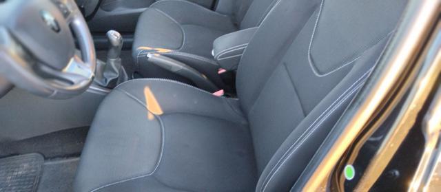 RENAULT Clio 1.5 dCi 8V 75CV 5 porte Costume National